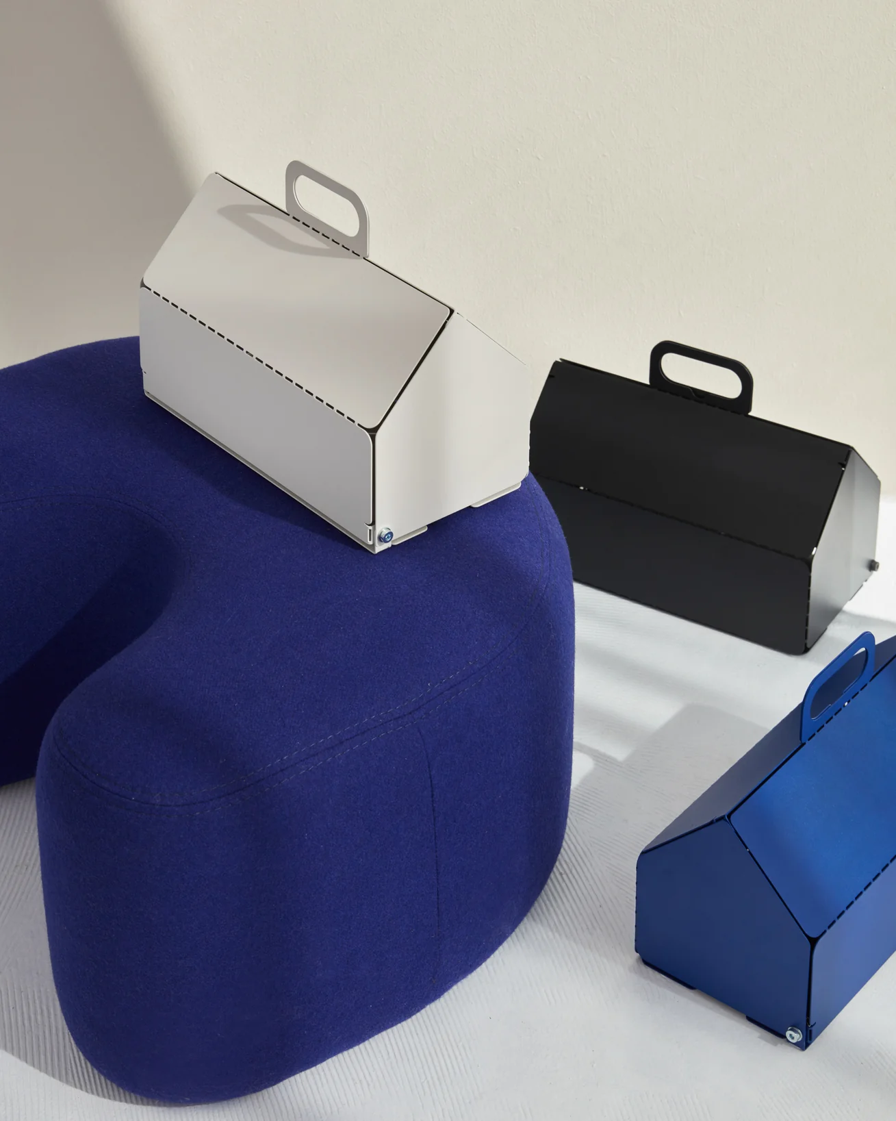 Cable House - Charcoal - Image 4