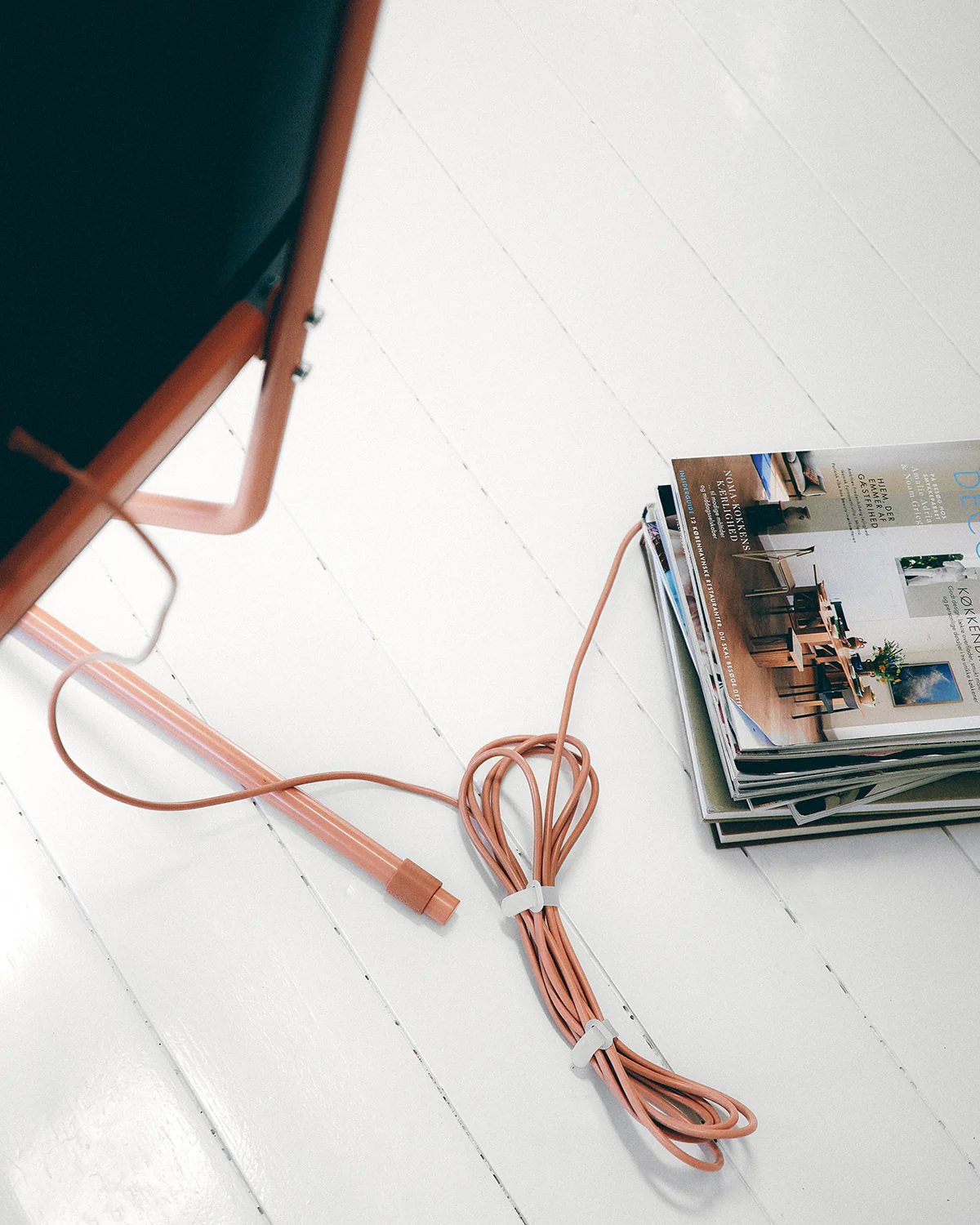 Cable Tie - Charcoal - Image 4