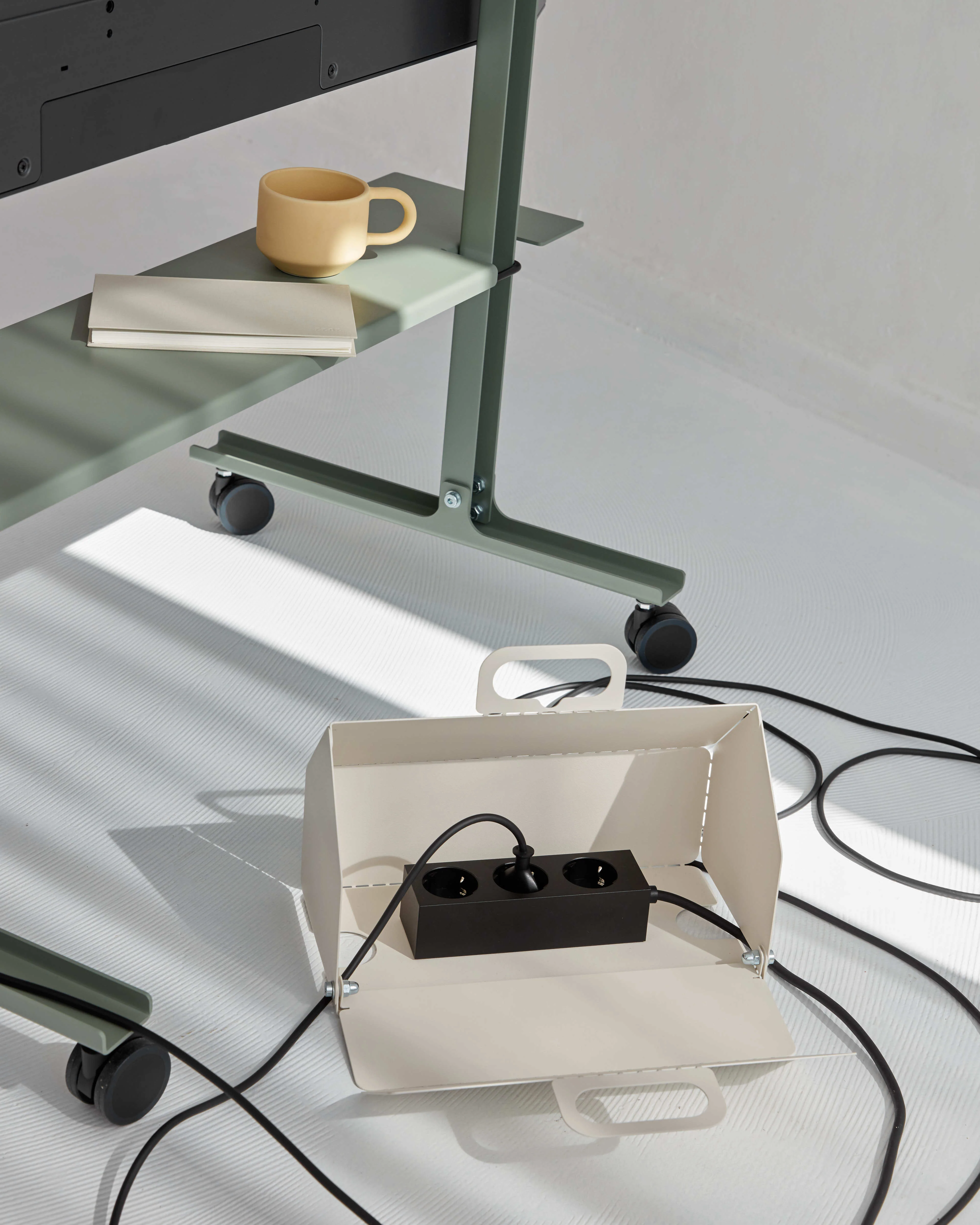 Power Bar 5 meters - Charcoal - Image 4